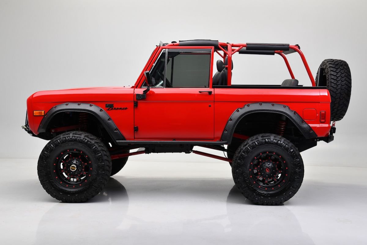 Kevin Hart to sell his custom 1977 Ford Bronco at Barrett-Jackson’s Las Vegas auction