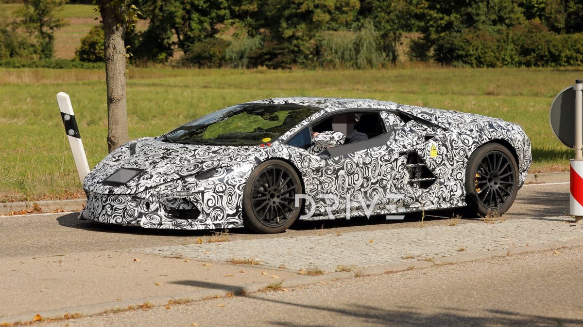 Lamborghini Aventador successor breaks down while testing-0