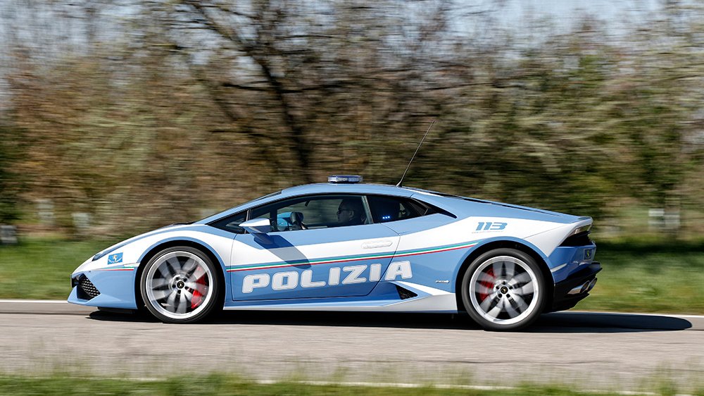 The Italian Police's Lamborghini Huracán