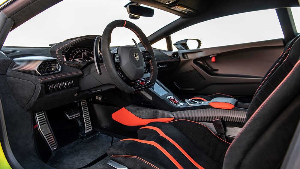 Lamborghini Huracán STO