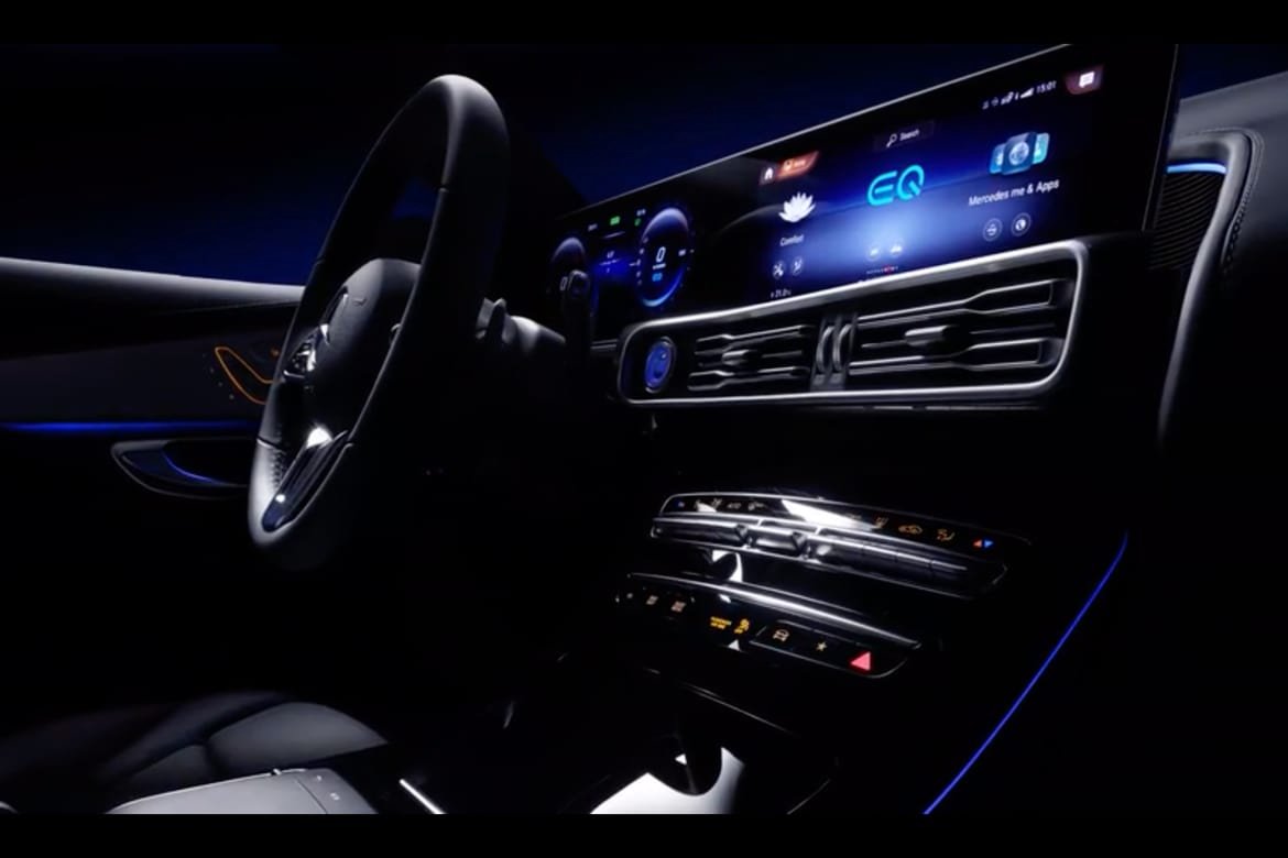 Mercedes-Benz_EQ_Interior.jpg
