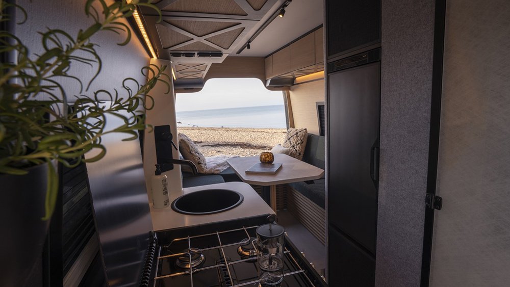 Loef Camper Van