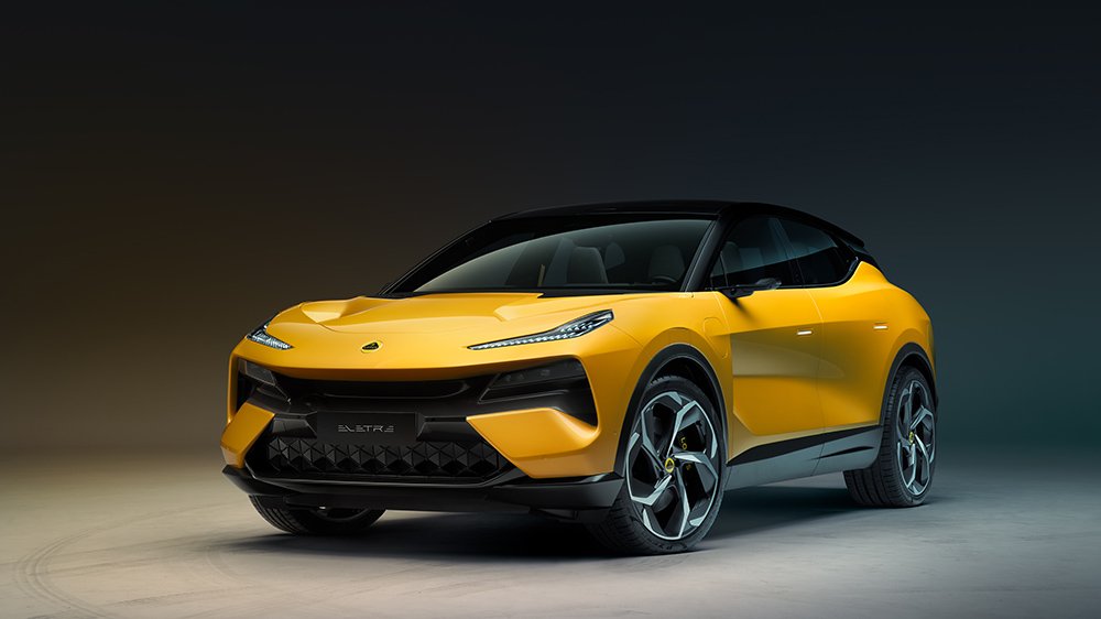 The Lotus Eletre crossover SUV