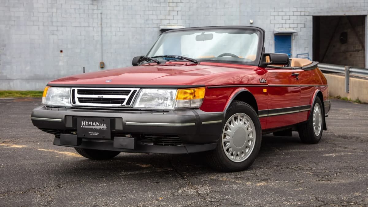 Someone just paid $US145,000 for an old Saab – more than five times its original price-0