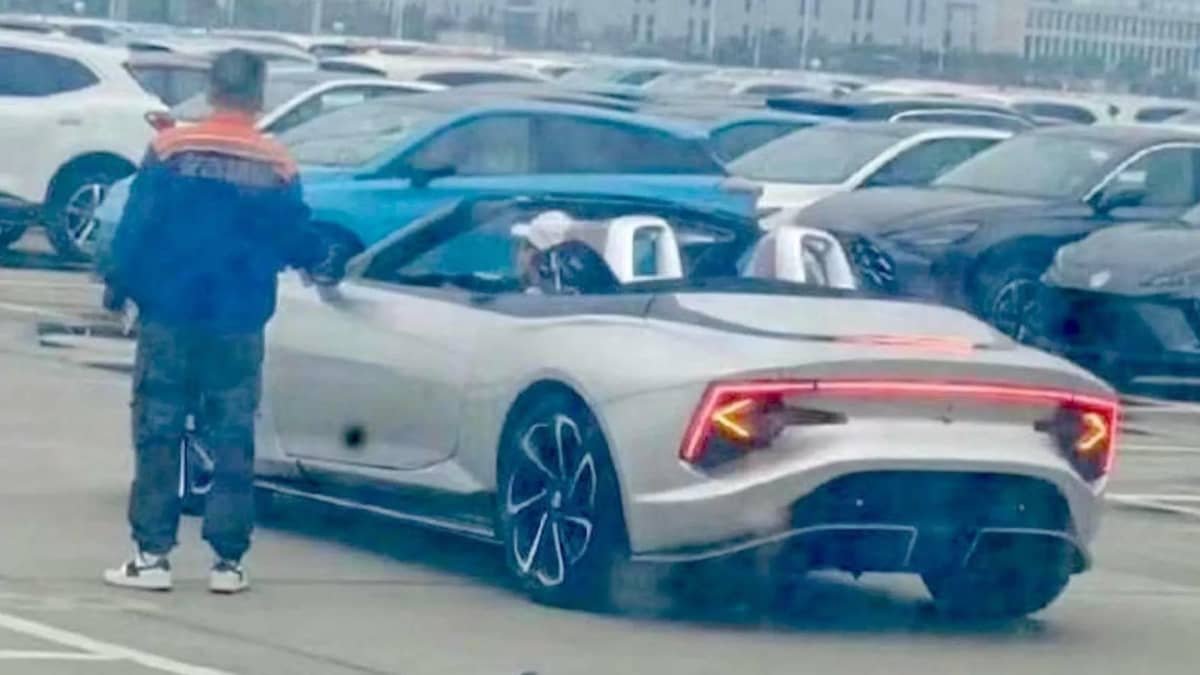 2024 MG Cyberster electric sports car photos, details leaked