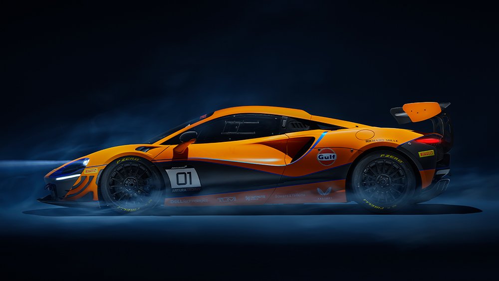 McLaren Artura Trophy Race Car