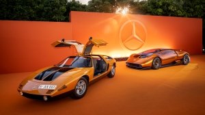 The 1969 Mercedes-Benz C-111 (front) and today's Vision One-Eleven concept (behind).