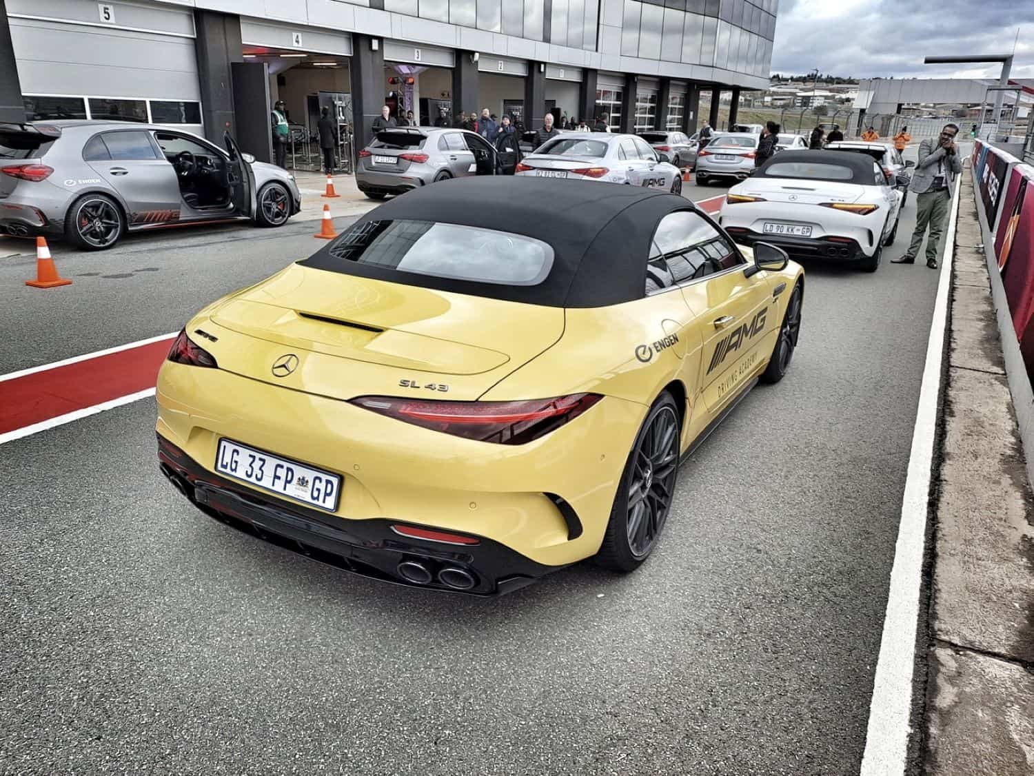 Mercedes-AMG SL43