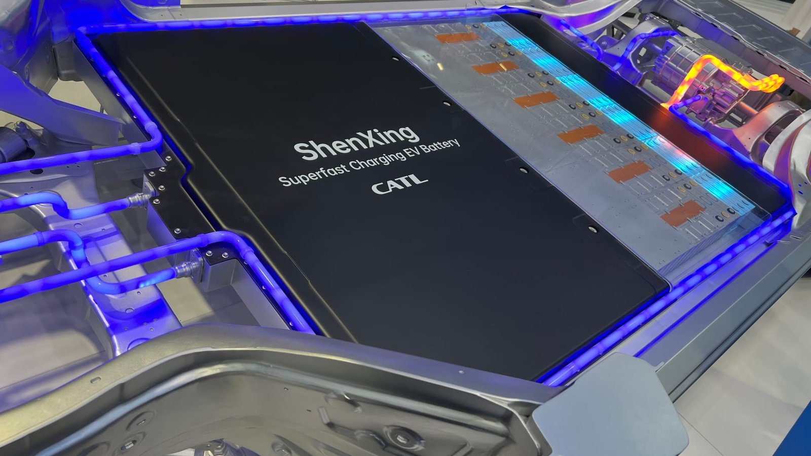 New fast-charging electric-car battery previewed ahead of showroom arrivals next year