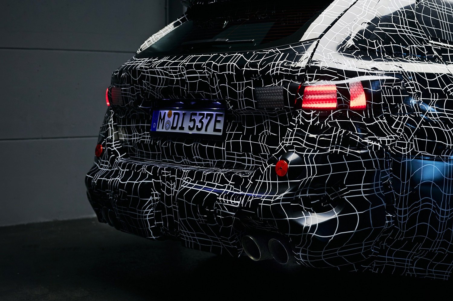 BMW starts teasing revived M5 Touring