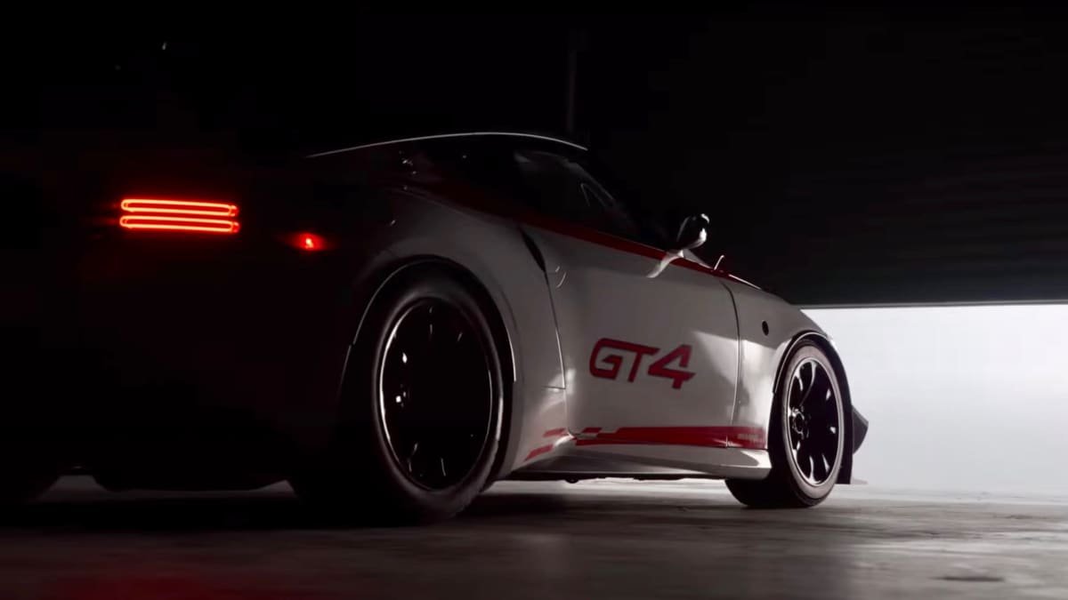 Nismo unveils 2023 Nissan Z GT4 race car-0