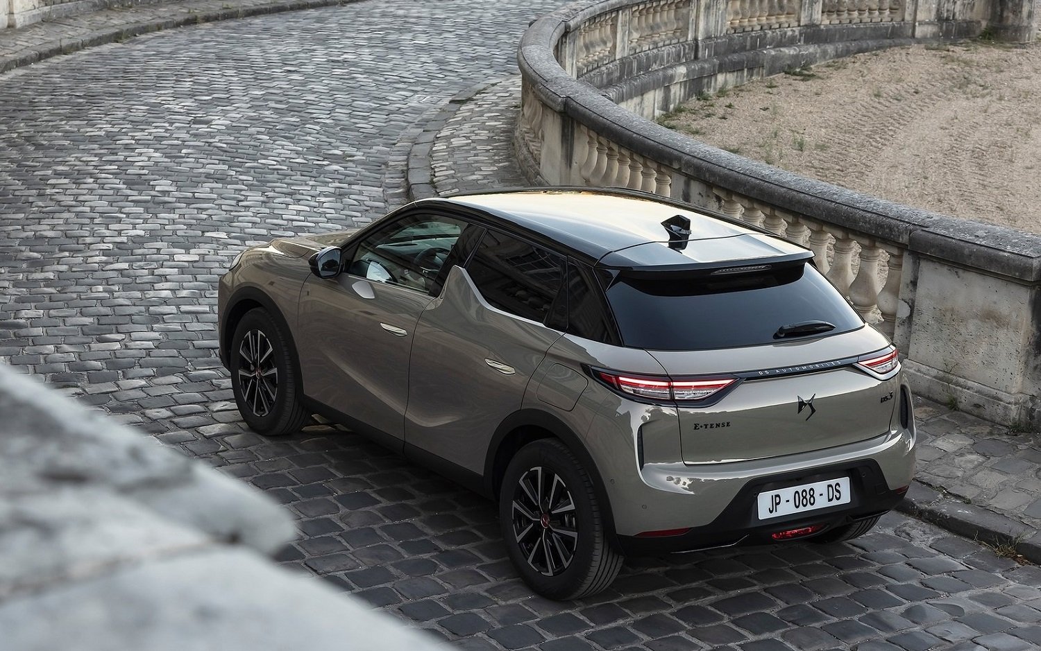 Updated DS 3 revealed without Crossback suffix