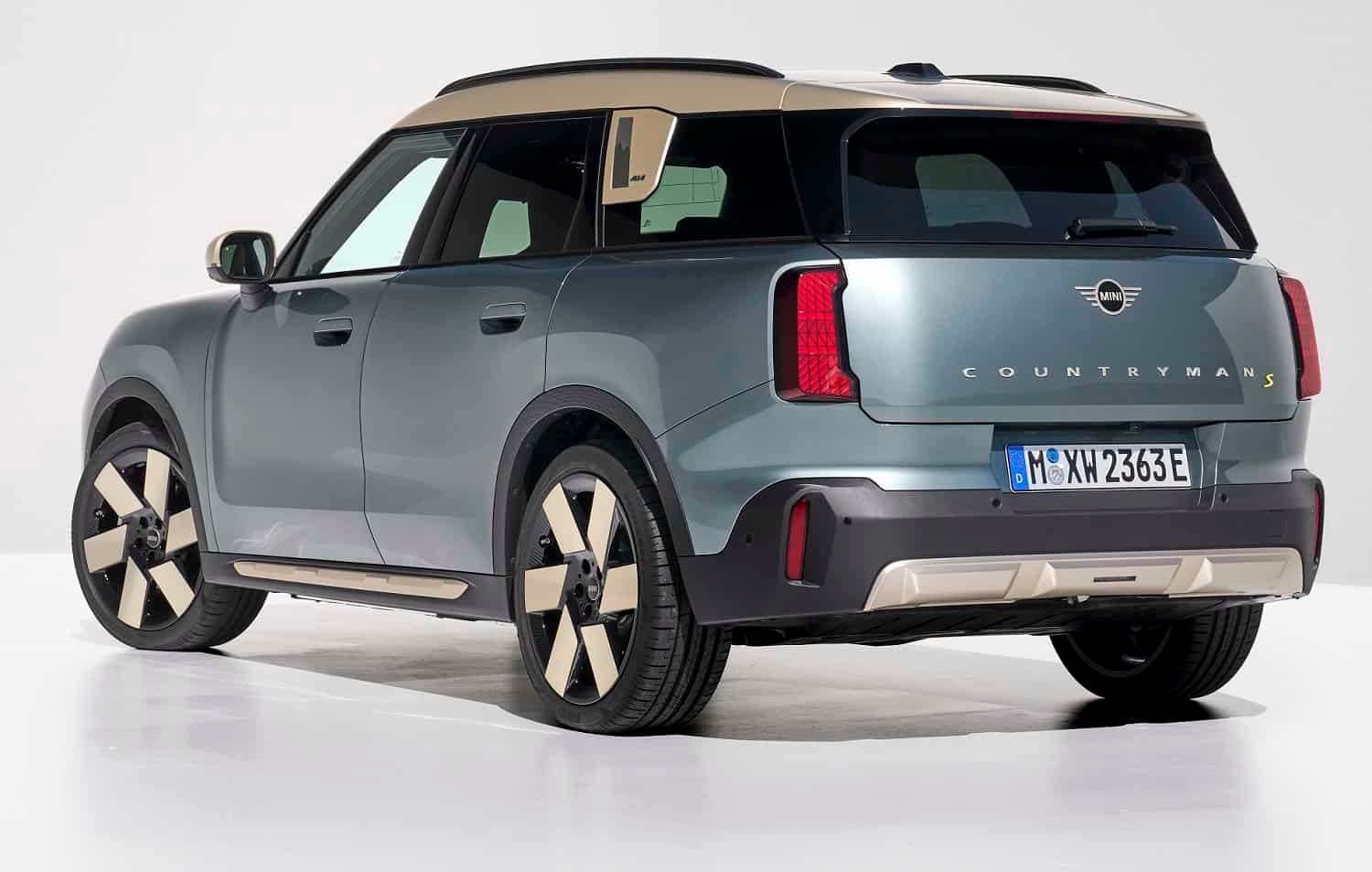 Mini has officially revealed the all-new Countryman