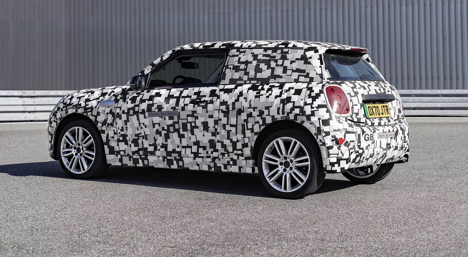 New Mini Cooper official teasers revealed