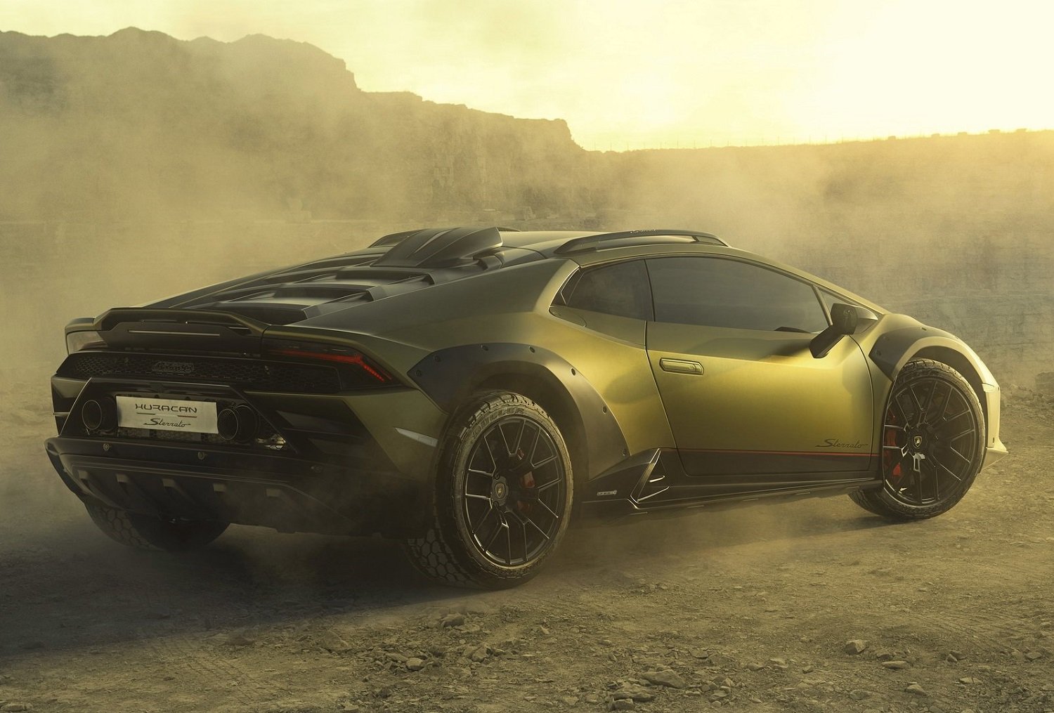 Rough road ready Lamborghini Huracán Sterrato revealed