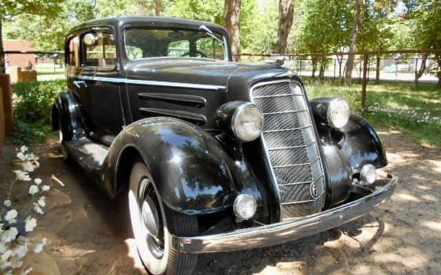 1934 Oldsmobile
