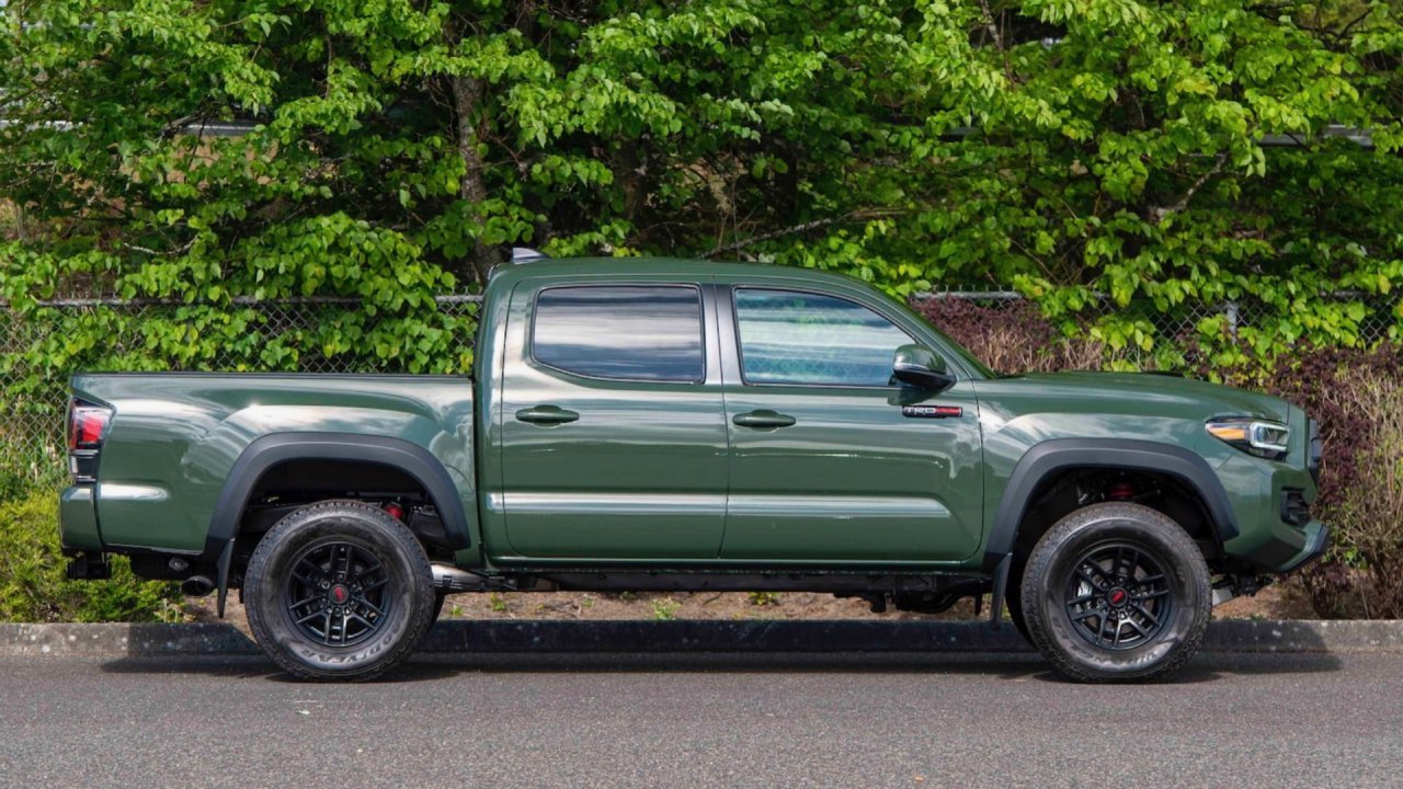 Toyota, One-millionth Toyota Tacoma is a TRD Pro, and it’s headed to auction, ClassicCars.com Journal