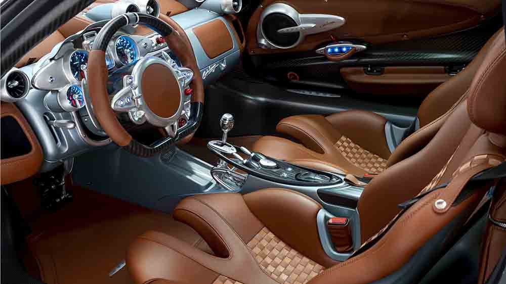 Inside the Pagani Huayra Codalunga