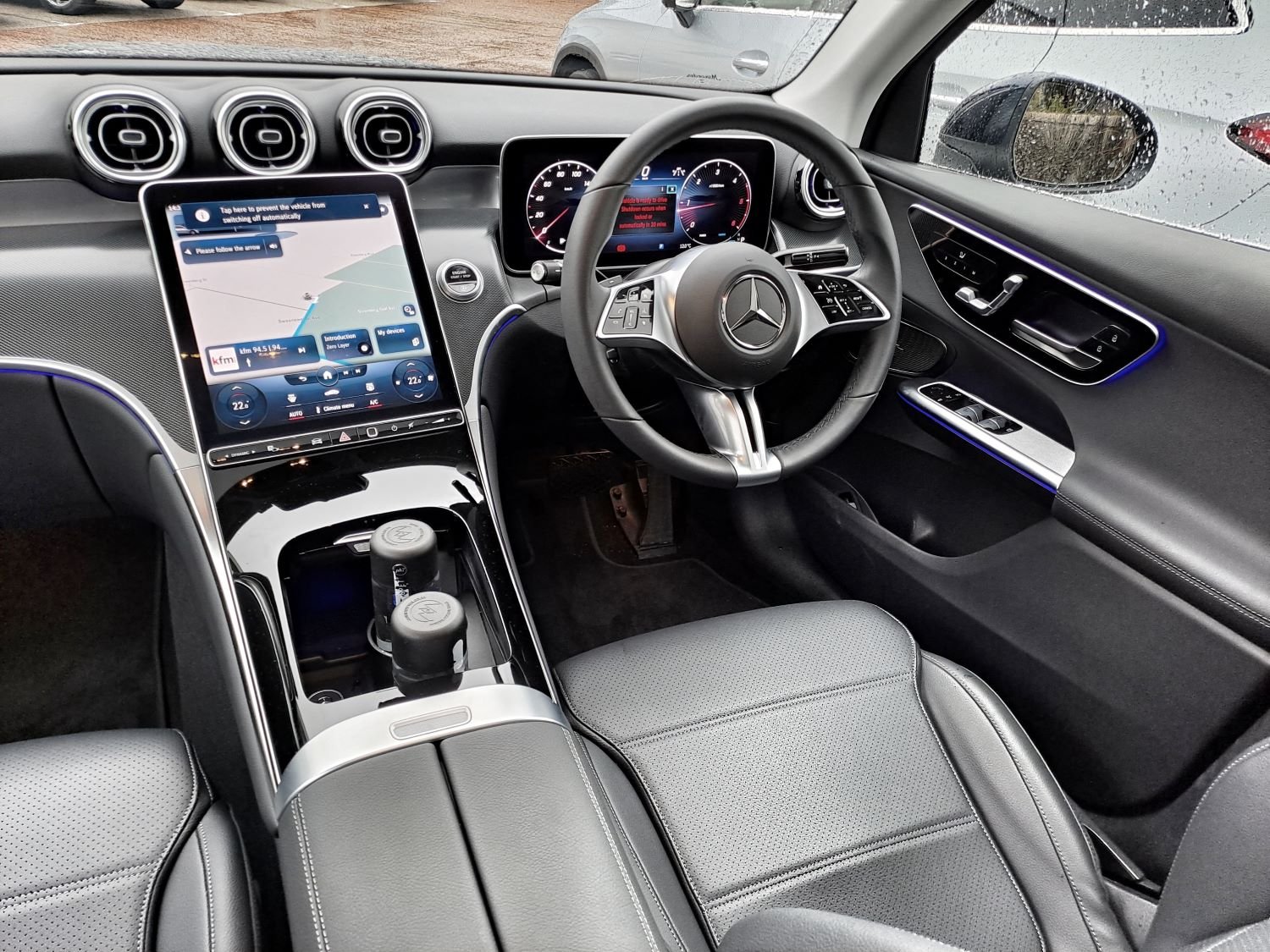 Mercedes-Benz GLC cabin
