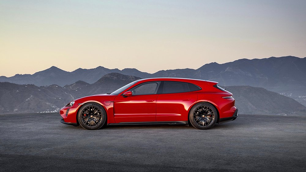 2022 Porsche Taycan GTS Sport Turismo