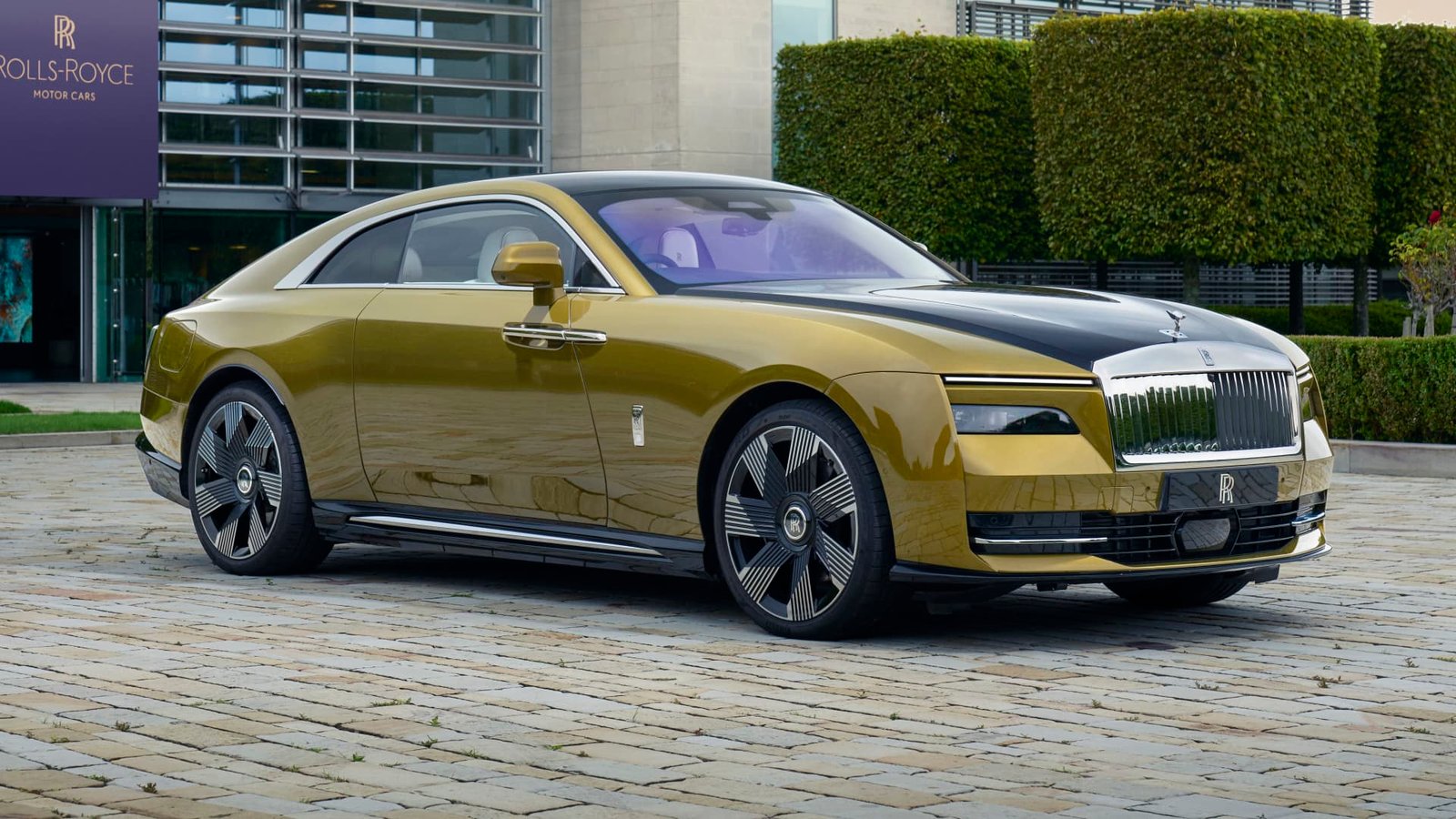 Rolls-Royce Spectre Black Badge performance edition around the corner with 485kW