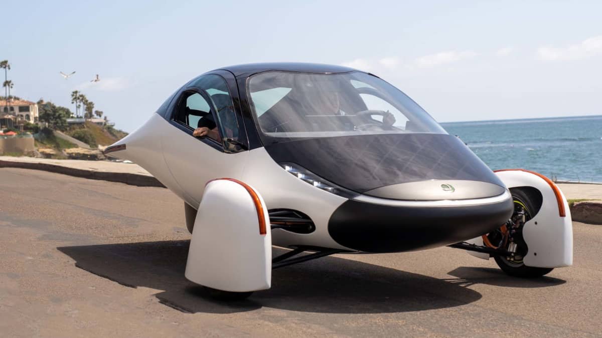 Solar car dream getting closer to reality in the USA-0