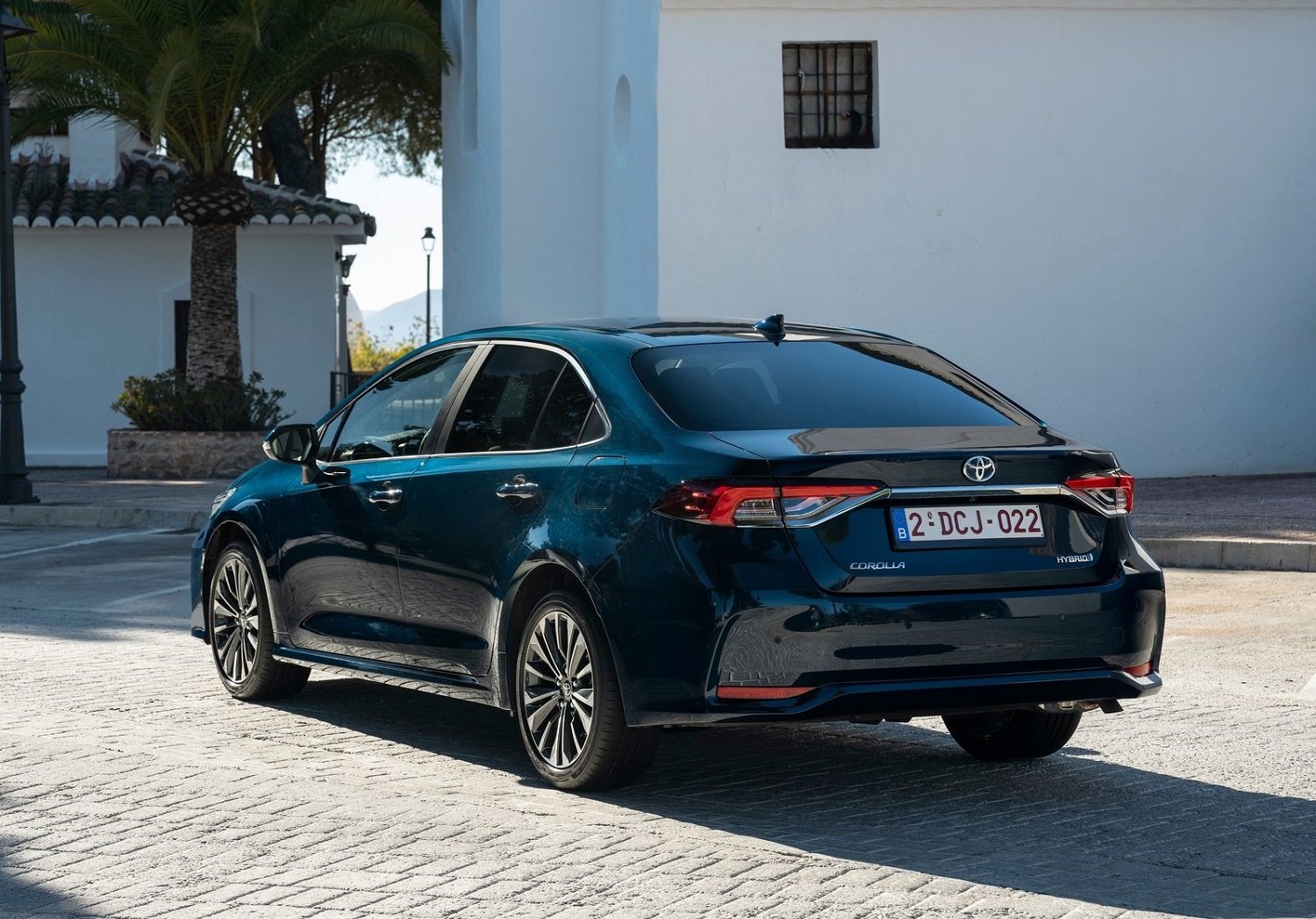 Updated EU Corolla detailed