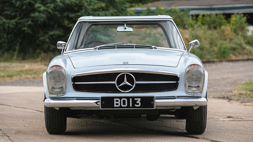 Stirling Moss's 1966 Mercedes 230 SL