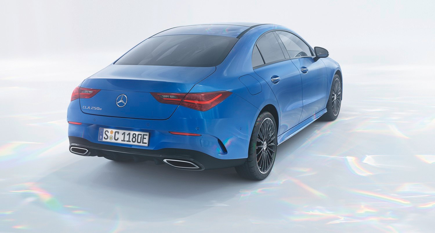 Facelifted Mercedes-Benz CLA revealed