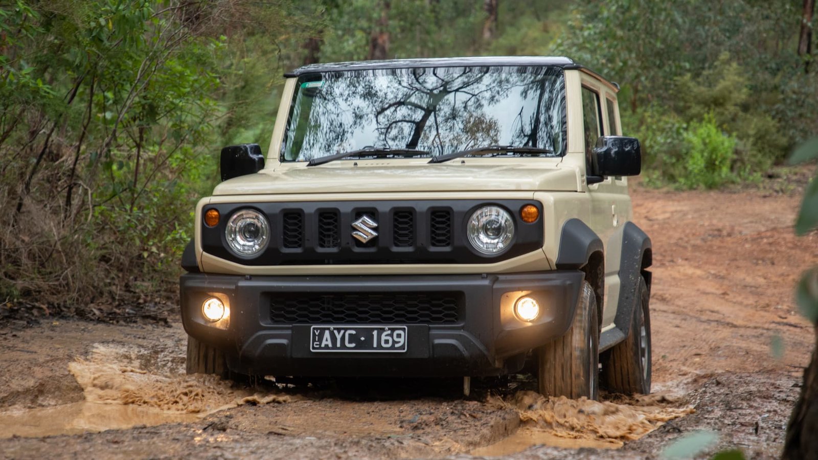 Suzuki Jimny three-door automatic orders re-open – for a limited time