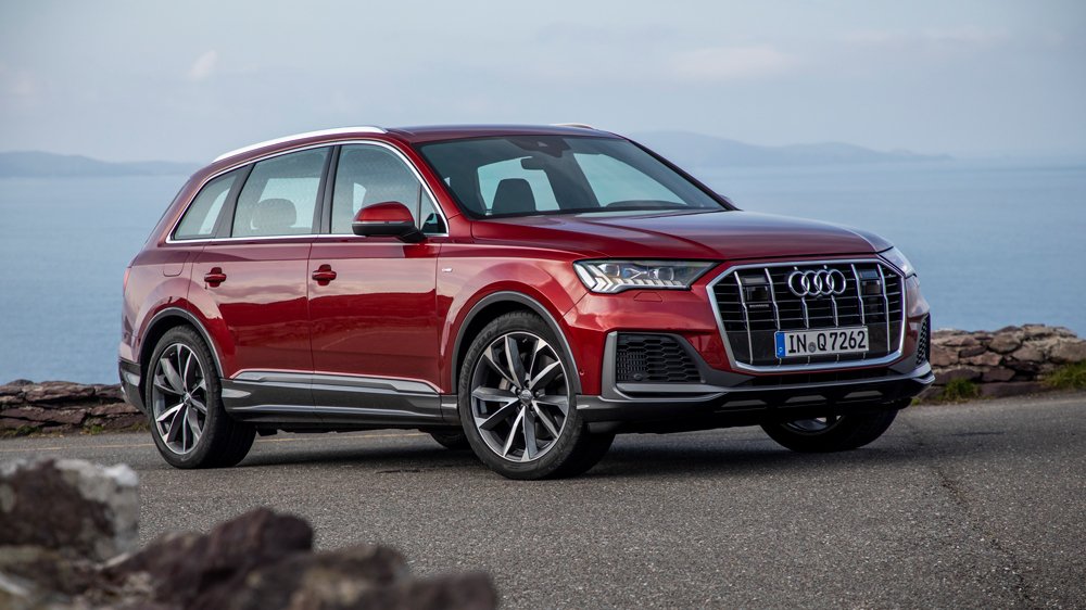 The 2020 Audi Q7.