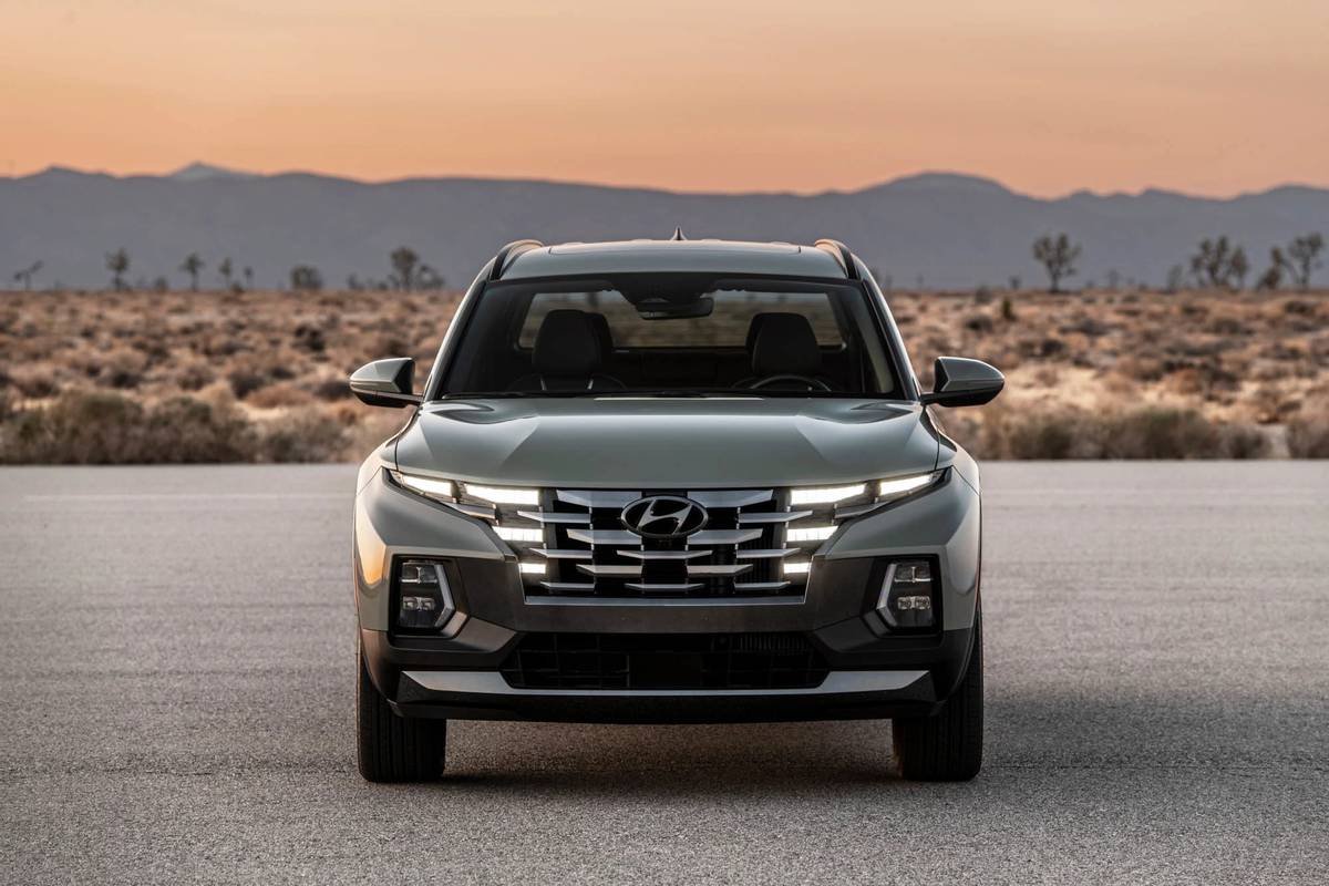 hyundai-santa-cruz-2022-oem-15-exterior--front.jpg