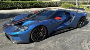 A front 3/4 view of the 2019 Ford GT Carbon Series