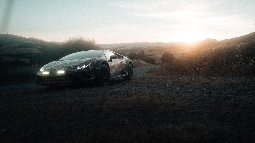 Lamborghini Huracán Sterrato at dusk