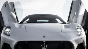 The Maserati MC20 supercar.