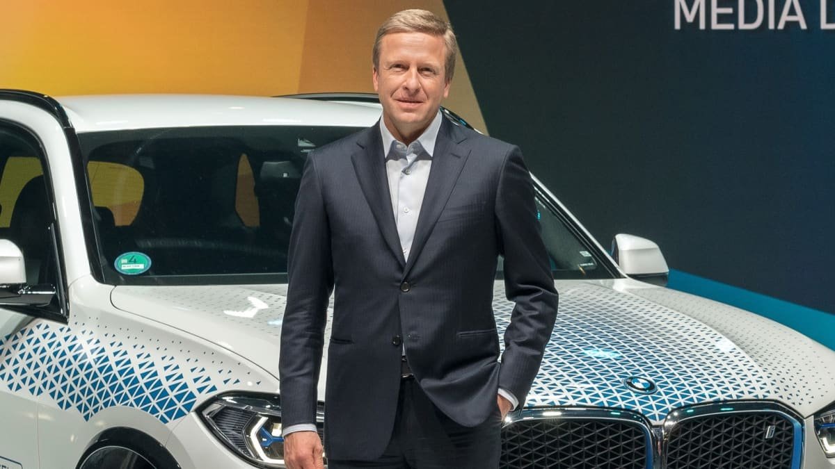 BMW CEO Oliver Zipse