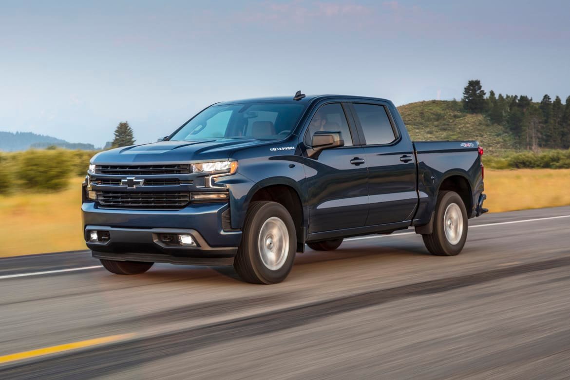 2019-Chevrolet-Silverado-RST-030 copyA.jpg