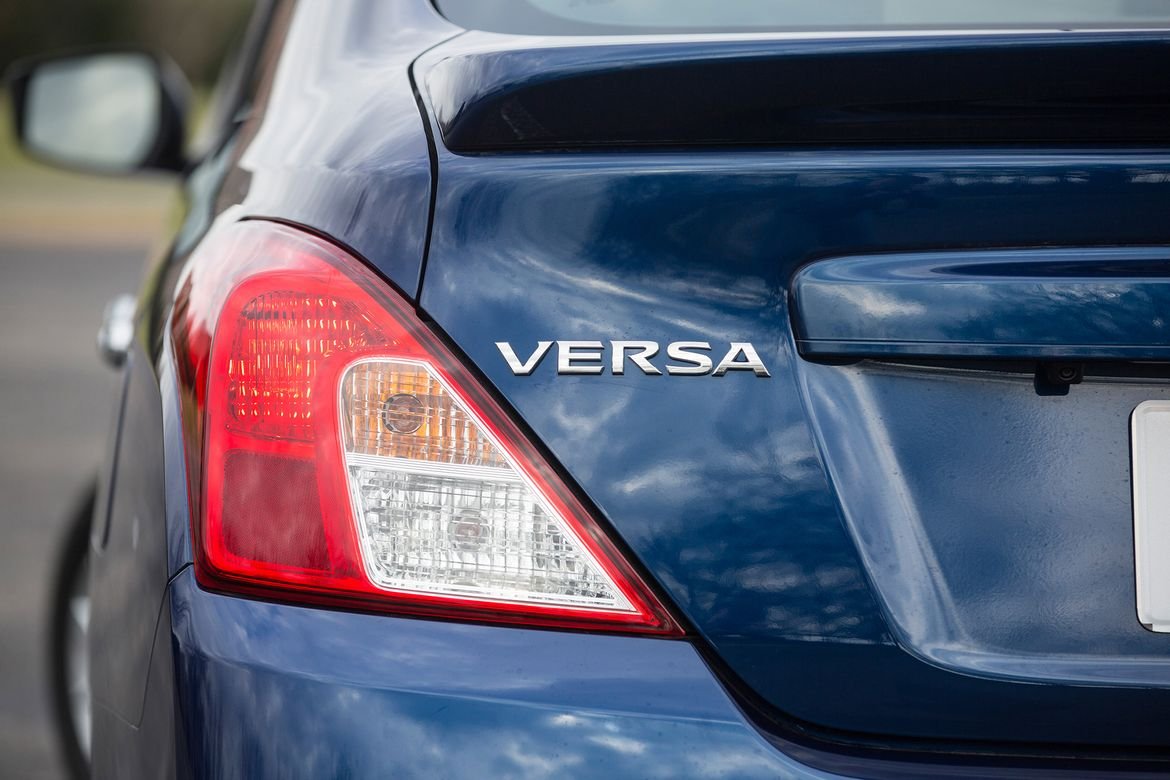 2019_Nissan_Versa_2.jpg