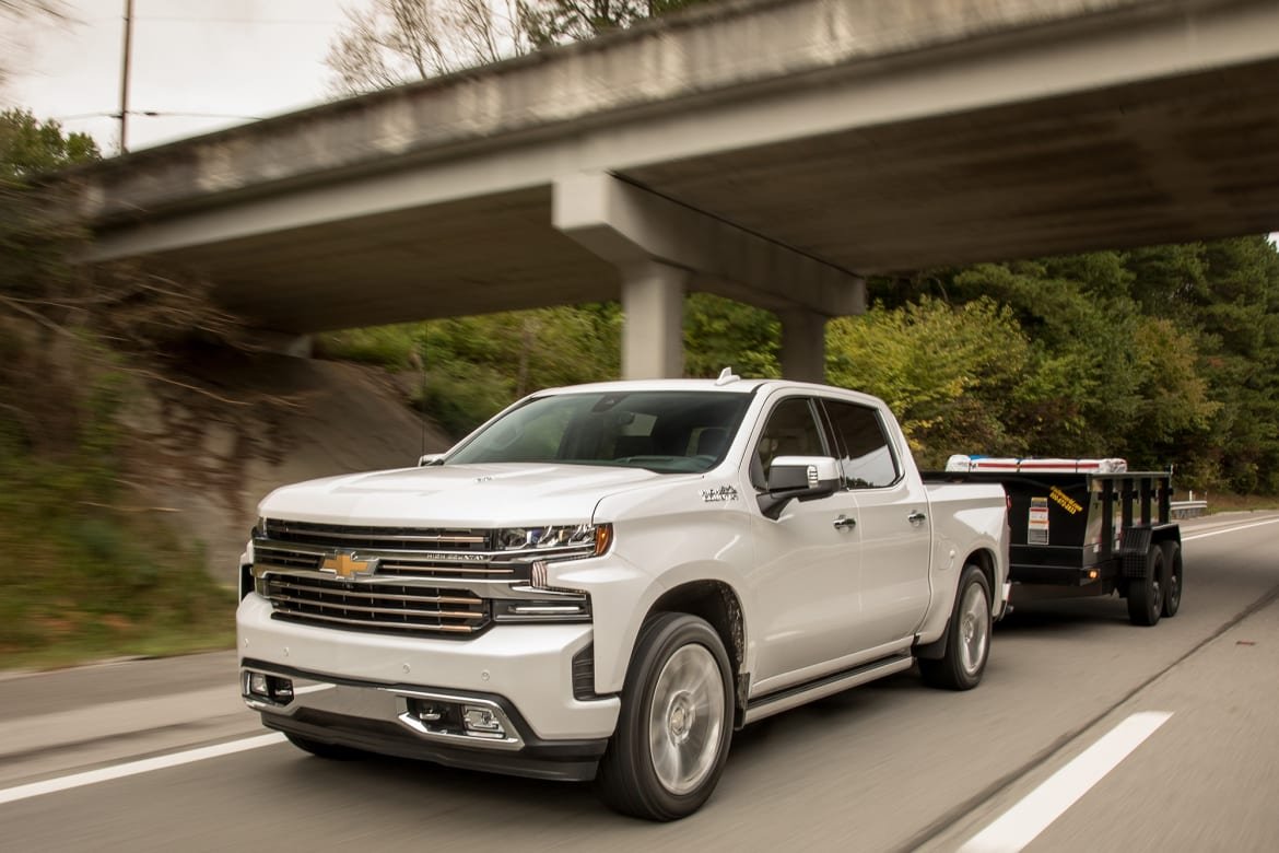 01-chevrolet-silverado-high-country-crew-cab-2019.jpg