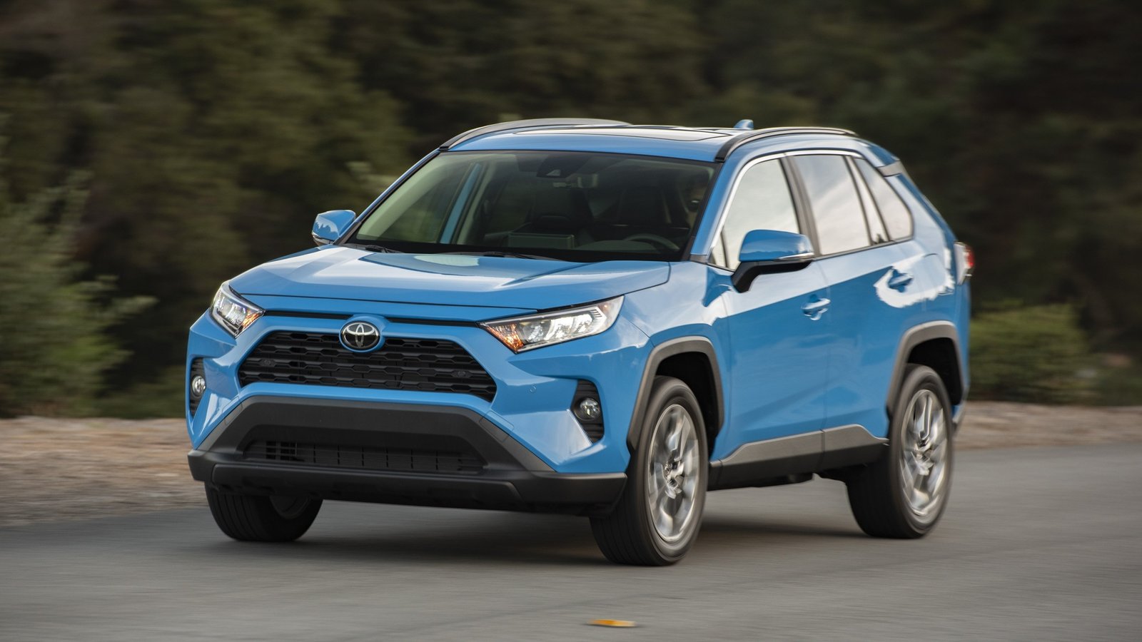 Toyota rav4 2015 2019. Toyota rav4 2020. Новый рав-4 2020. Rav4 2019. Тойота рав 4 New 2020.