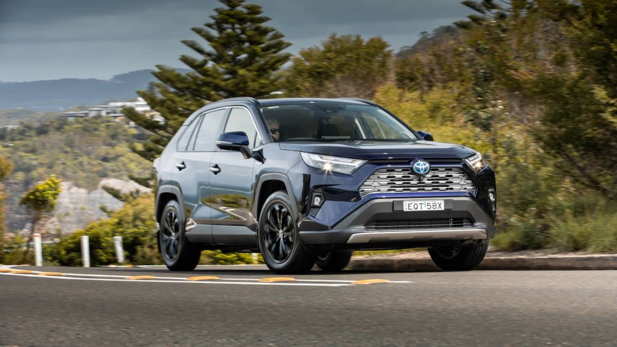 Toyota says stock shortages, delivery delays to last another year-0