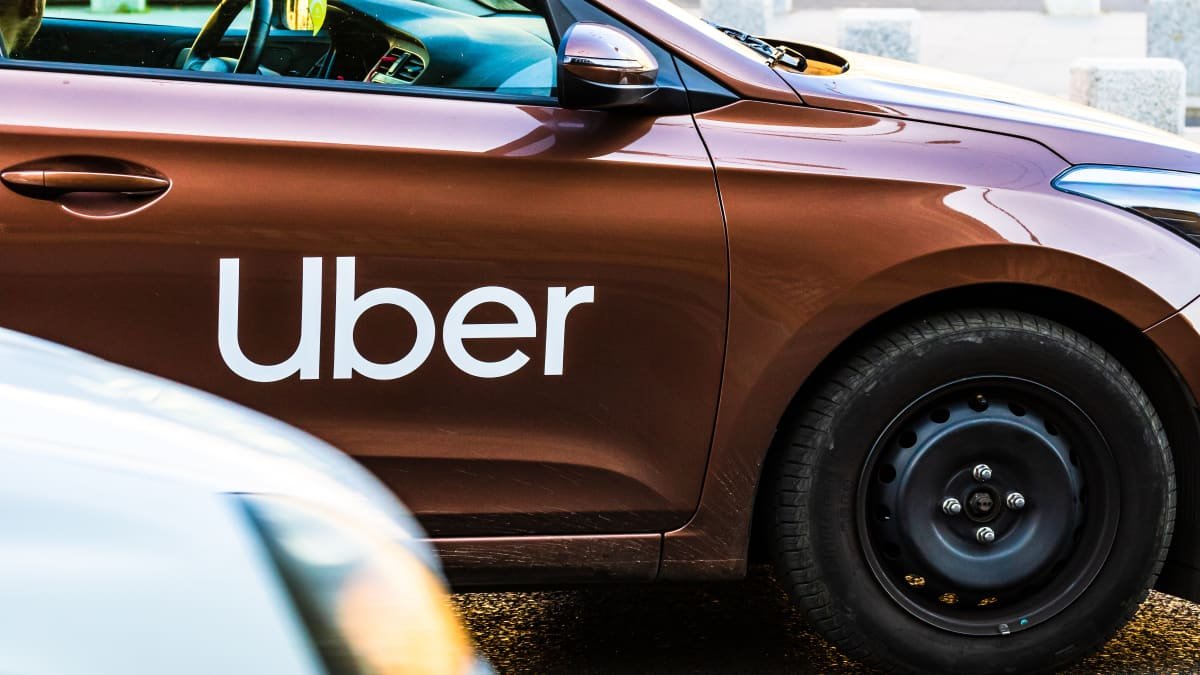 Uber to ban petrol and diesel cars in North America and Europe by 2030, Australia by 2040-0