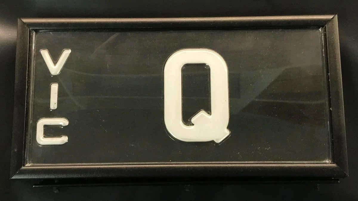 Victorian number plate ‘Q’ sells for more than $350,000-0