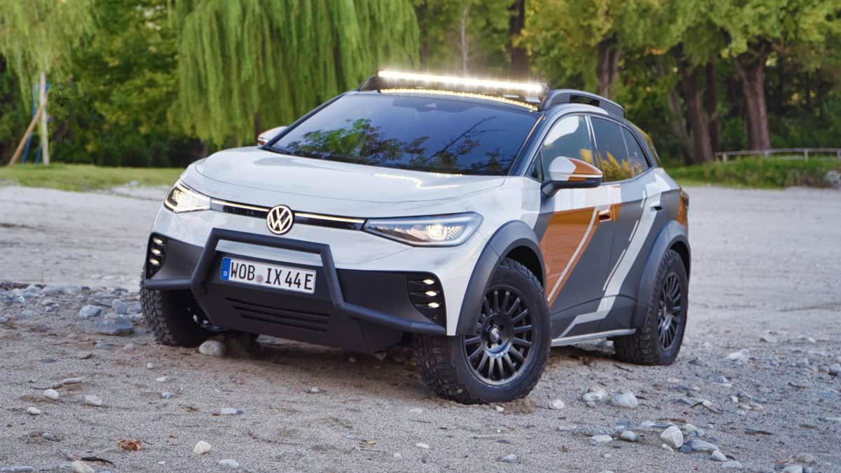 Volkswagen ID. Xtreme electric off-roader concept revealed-0